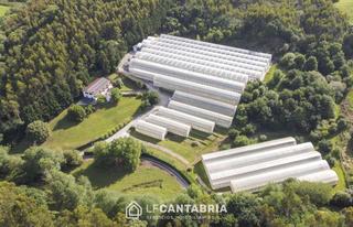 Terreny residencial  Barrio las lleras. Finca con vivienda e invernaderos