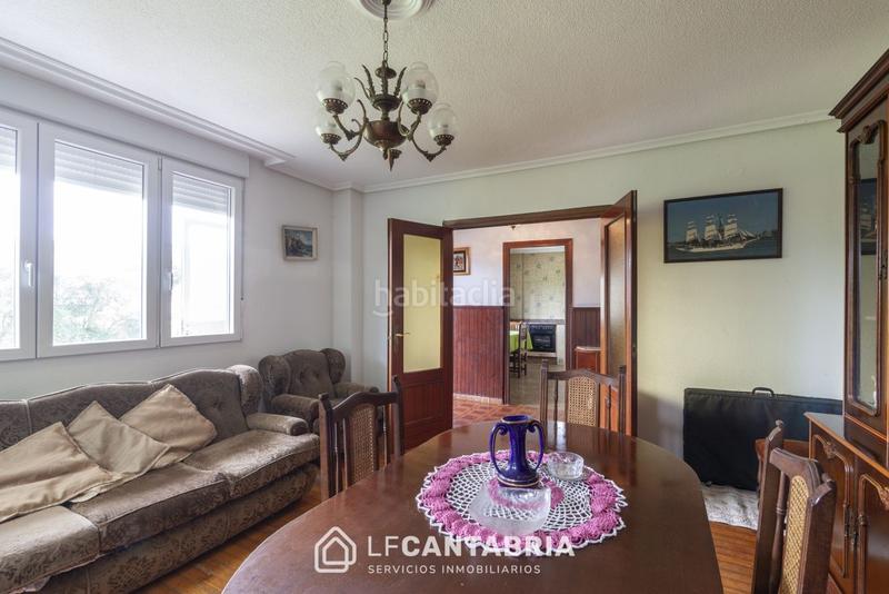 Foto e5ed888d-fd11-467a-8386-b2d24029c133. House with heating parking in Ribamontán al Monte