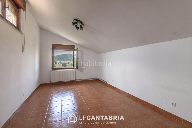 Foto 2235fe38-a487-466c-b109-2ad22ae66a53. Casa amb calefacció a Escobedo Camargo