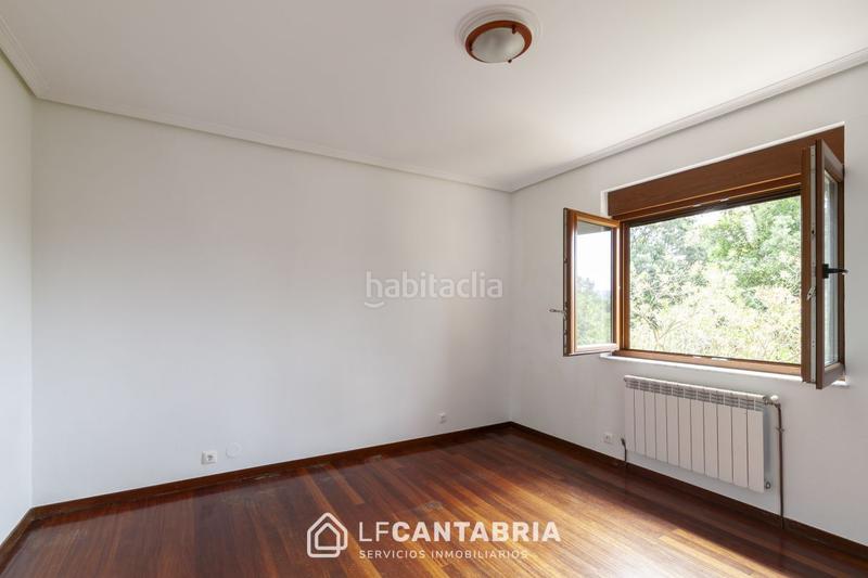 Foto a2a0adf0-dc9d-48cd-8289-a188990c3c95. Casa amb calefacció a Escobedo Camargo