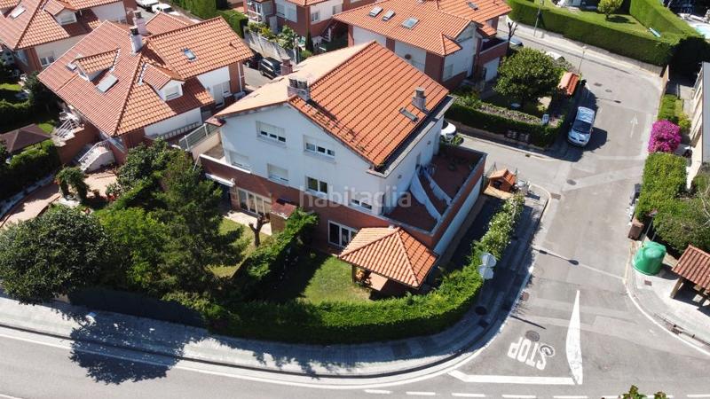Foto 51be3e40-342a-4b8c-9707-d5db0733a152. Casa con riscaldamento parcheggio in Mortera Piélagos