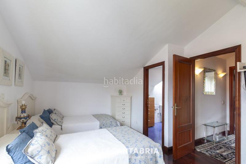 Foto f34acb88-12b8-437e-b48c-917909aaea2d. Casa con riscaldamento parcheggio in Mortera Piélagos