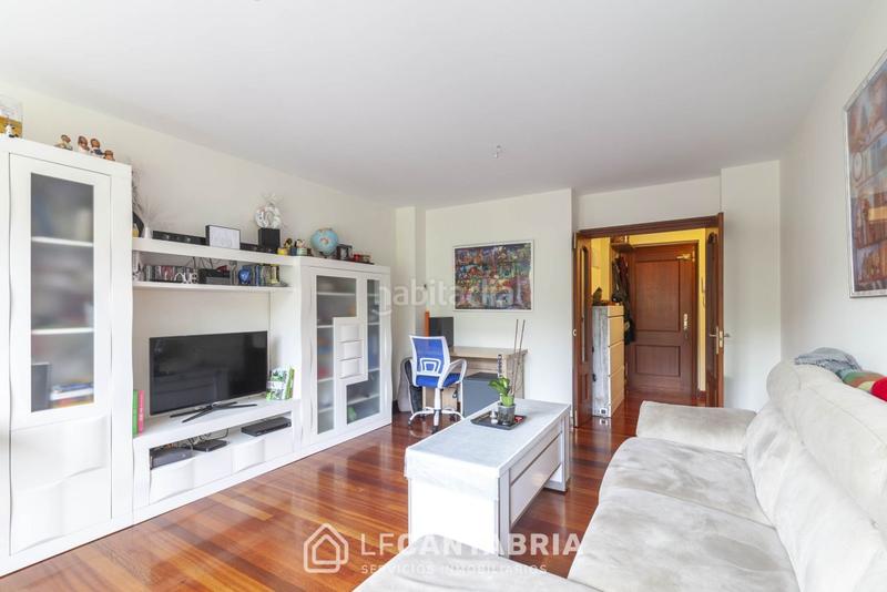 Foto 0761bef9-86bd-4725-951a-8134a6e47875. Piso bajo con amplia terraza en Mortera en Mortera Piélagos