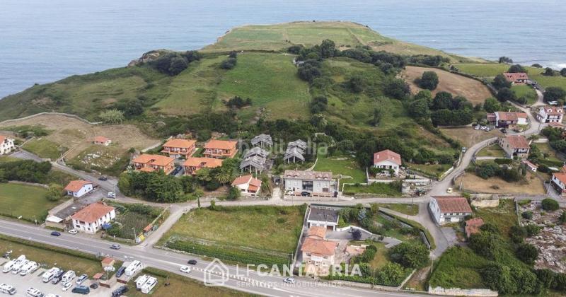 Foto c0db345a-ed64-419b-ace0-70050cceac2e. Casa amb calefacció aparcament a Ruiloba