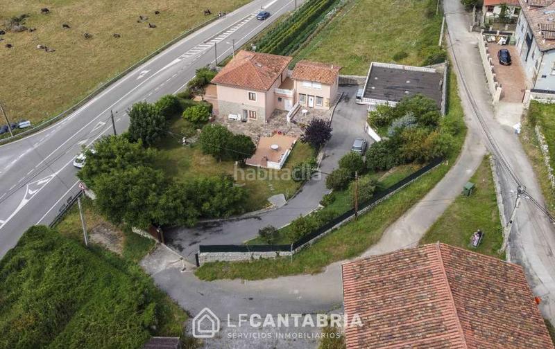 Foto f1736cff-a98c-438a-9e3e-64da89efd6bf. Casa amb calefacció aparcament a Ruiloba