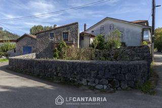 Maison à Riotuerto. Casa en la cavada