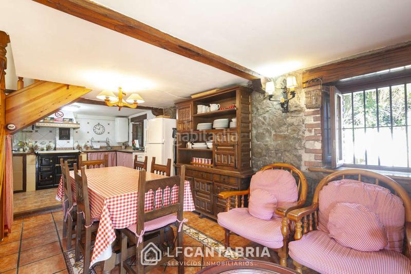 Foto 83d3b360-965c-4876-9ab5-7af635e8b6c1. Casa  montañesa en el pueblo en Miera