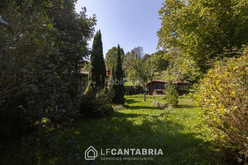 Foto e61ff1c7-0d6b-4620-9ced-f765b30b82fb. Casa  montañesa en el pueblo en Miera