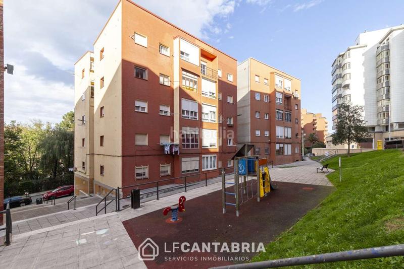 Foto 4cf619ca-1a59-4c3e-b22e-462dc389a1b4. Appartement avec chauffage dans Los Castros Santander