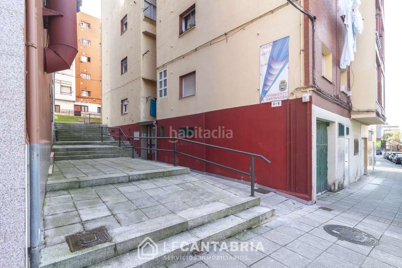 Foto a734ed9f-8c9f-47b3-8c31-d0a32c1ea7db. Appartement avec chauffage dans Los Castros Santander