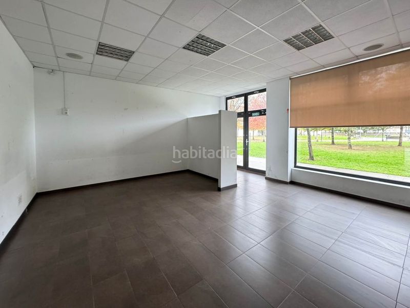 Foto 06d1d026-3493-4311-b1e5-9cb177f76198. Lloguer local comercial a Colindres