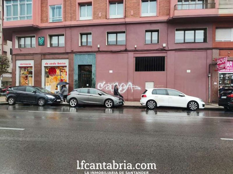 Foto 02c647dc-6868-42ad-a359-24dd7213e45b. Local comercial a Castilla - Hermida Santander