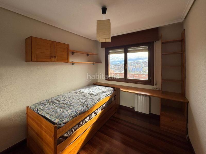 Foto c1d87a9c-4862-4677-be28-b1bc9aebce78. Lloguer pis amb calefacció aparcament piscina a Valdenoja Santander