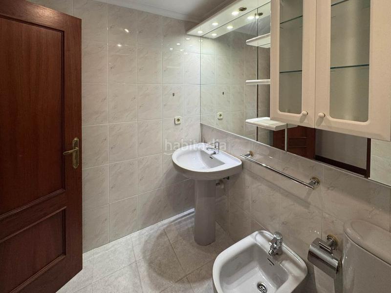 Foto 3aef3b7d-1441-4f82-b15c-7bbf9d8f3561. Location appartement avec chauffage parking piscine dans Santander