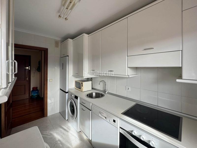 Foto 7f757a5b-a535-450d-8df0-0b2b61ff1237. Location appartement avec chauffage parking piscine dans Santander