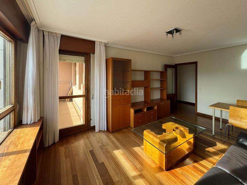 Foto 48b810e1-6685-4be5-9643-50e30de57de5. Miete etagenwohnung mit heizung parking pool in Valdenoja Santander