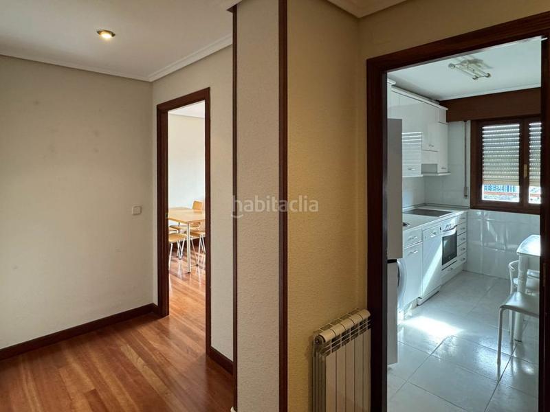 Foto 7cd3347e-591a-4c87-9594-e64c60299e8c. Rent flat with heating parking pool in Valdenoja Santander