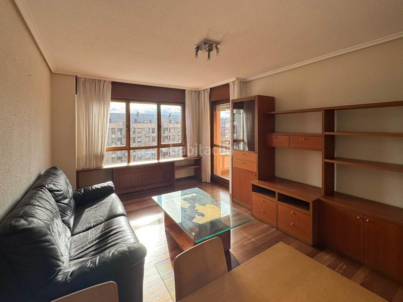 Foto eb6313f3-53b3-4f32-8133-2461bd157ea6. Rent flat with heating parking pool in Valdenoja Santander