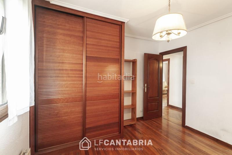 Foto 3bb9dc0a-fdd3-4f22-8a1f-4203ae406733. Piso vivienda con garaje en Alisal - San Román Santander