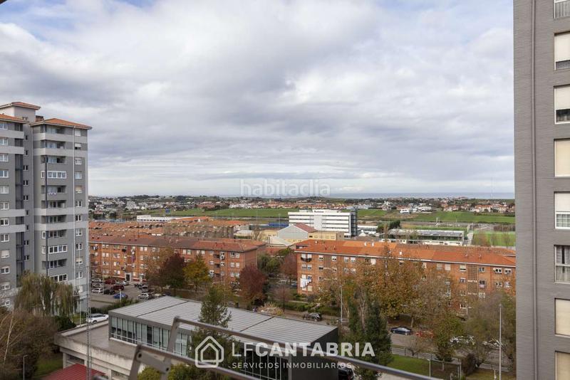 Foto 4649d1ba-b463-41f5-b0ac-061256fcacf7. Piso vivienda con garaje en Alisal - San Román Santander