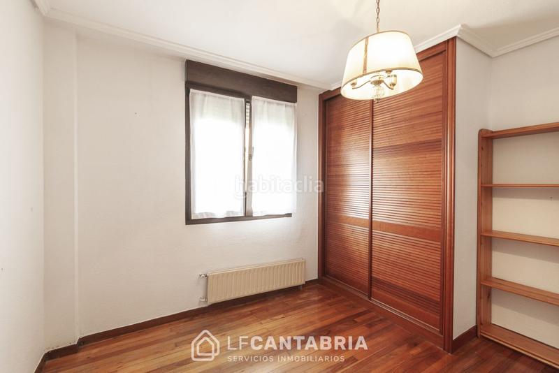 Foto 483dbe53-9135-4bcf-b426-4bb3188e0cfa. Piso vivienda con garaje en Alisal - San Román Santander