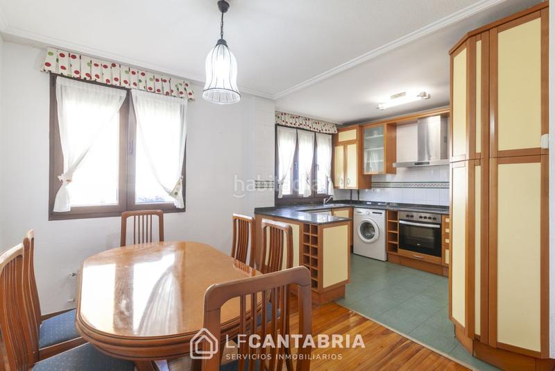 Foto b1bd5b28-bd2b-4cf9-96d8-8ccf84a9191b. Piso vivienda con garaje en Alisal - San Román Santander