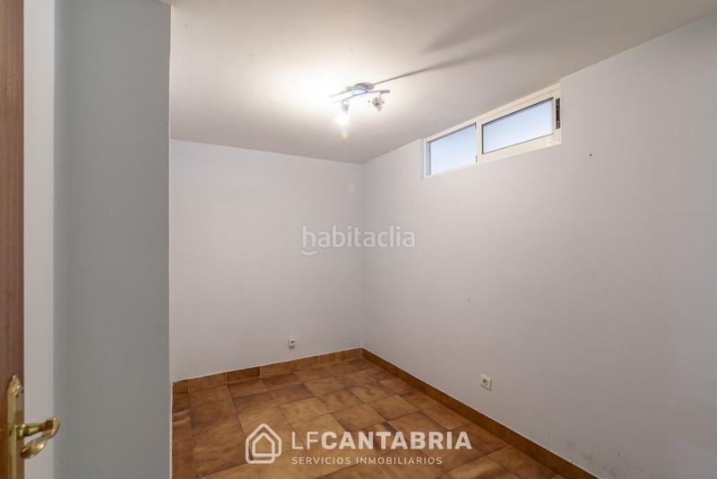 Foto e0c4ac4a-01f2-44f4-9bc7-d5ba82dd1695. Piso vivienda con garaje en Alisal - San Román Santander