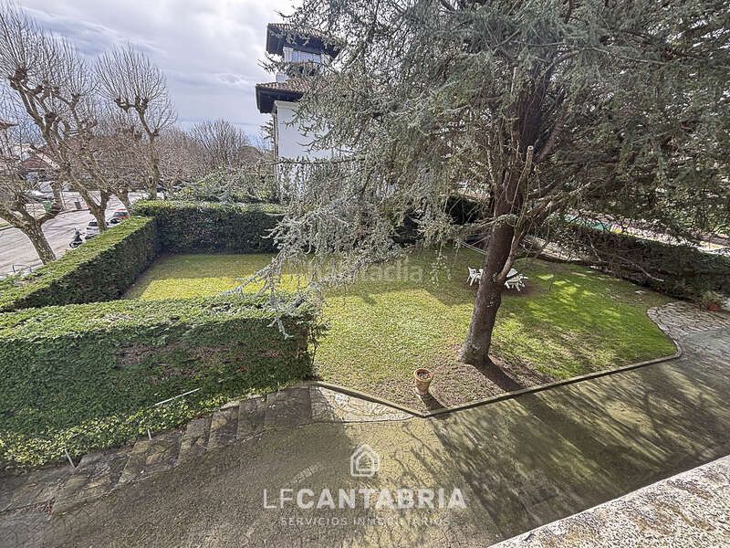 Foto 20c37646-cc23-43b4-8d0a-a6cb1d2dcb15. Casa amb calefacció a El Sardinero Santander