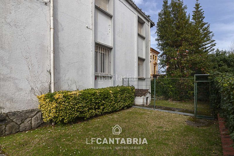 Foto 9527b43b-31fd-4427-94dd-9122ed688d8d. Casa amb calefacció a El Sardinero Santander