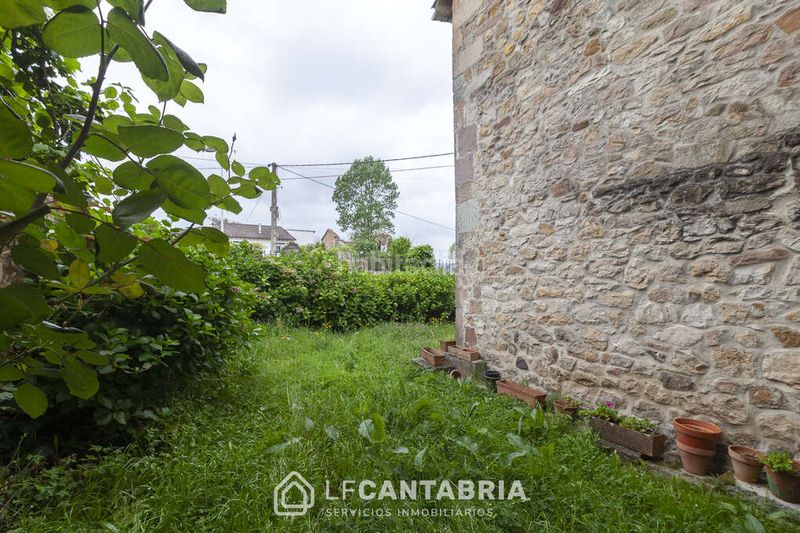 Foto 0d61121c-3b3e-46c8-9dc1-a75b5b41d7d7. Casa amb calefacció a Santa María de Cayón