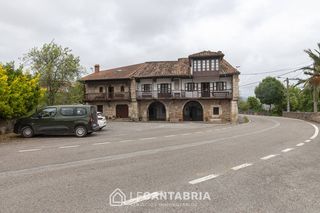 Haus  Barrio san román. Casa montañesa de finales del xix en san román de cayón