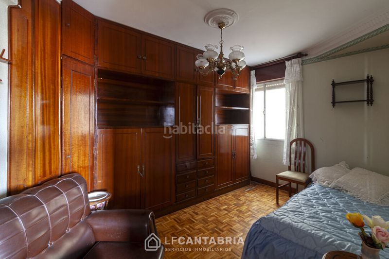 Foto 854e5b15-4137-4730-bfd6-476240cc6b72. Flat with heating in Centro - Ayuntamiento Santander