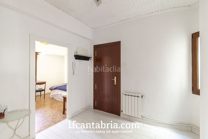 Foto e116dd65-97fe-4314-8621-b93a3e0ac733. Pis amb calefacció a Numancia - San Fernando Santander