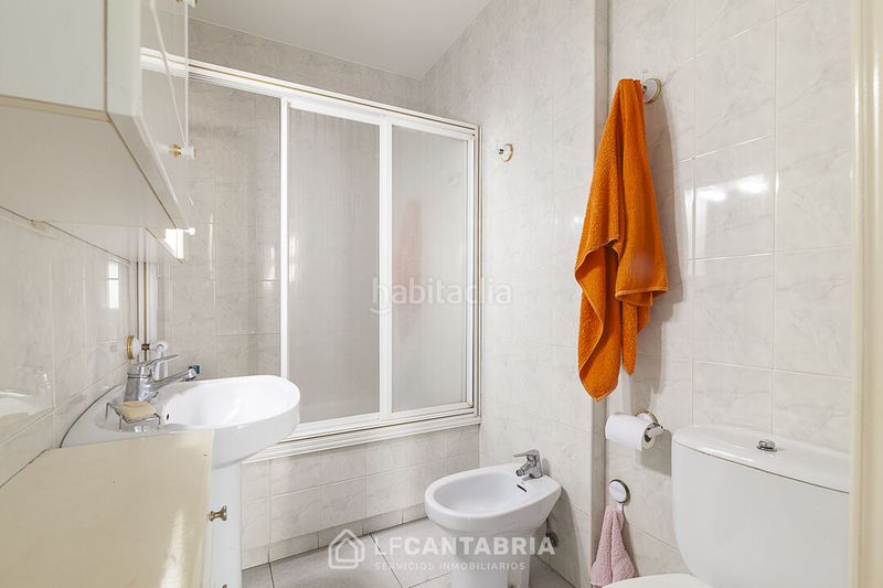 Foto a19d6f7a-2995-4403-96f4-f338a15d821f. Flat in Puerto Chico Santander