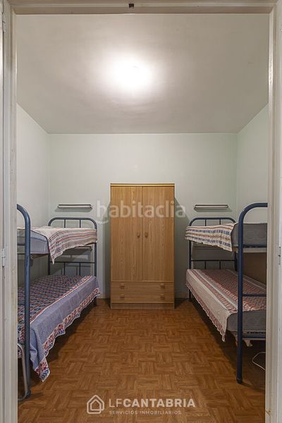 Foto fb1b5cb0-4021-4359-acbc-ced614ee2d8c. Flat in Puerto Chico Santander