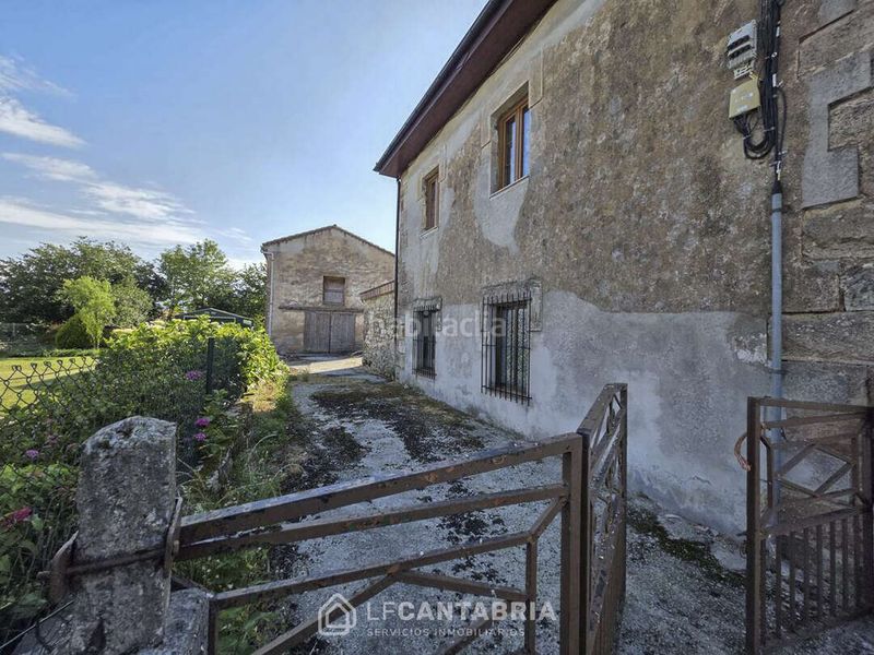 Foto 090034bf-f957-433d-a7fa-6156dc3fe43e. Casa a Corrales de Buelna (Los)