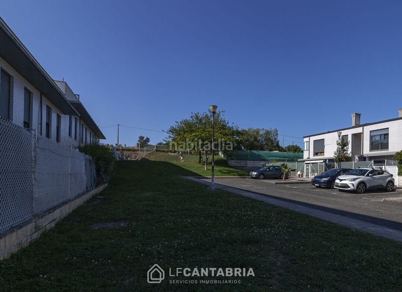 Foto fbb5b8be-7d4c-497f-909a-44cce302c59d. Pis amb calefacció aparcament a Mogro Miengo
