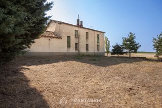 Casale in Alar del Rey. Caserío en alar del rey