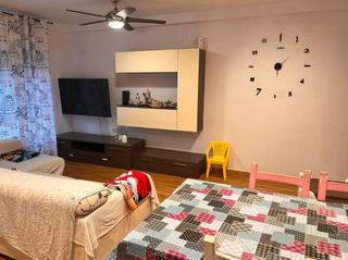 Pis a Vilamarxant. Venta de piso en villamarchante, 3 habitaciones, 2 baños, ascens