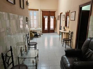 Pis a Centro Ciudad. Venta de planta baja vivienda en manises, casco antiguo. 138 met