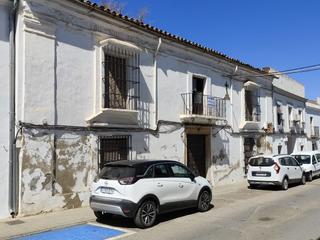 Maison à Avenida campo rosario 26a. Casa con encanto y muchas posibilidades