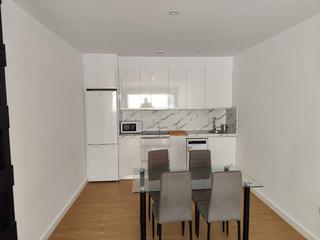 Alquiler Apartamento en Calle sevilla 24. Apartamento 2 dormitorios con armarios empotrados, salon, cocina
