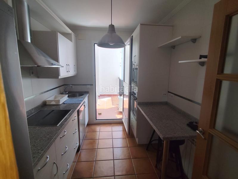 Foto 42b0b351-9ebc-4954-b4df-464f9a729319. Alquiler piso en calle margarita harrington 11 piso, plaza de garaje, trastero, piscina comunitaria en Zafra