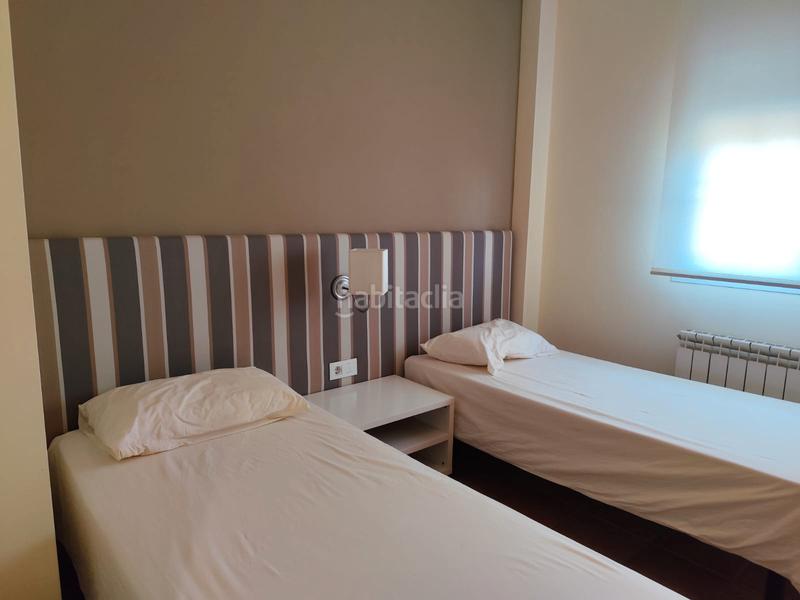 Foto 45be4468-499a-4635-a1db-f824f3b767df. Alquiler piso en calle margarita harrington 11 piso, plaza de garaje, trastero, piscina comunitaria en Zafra