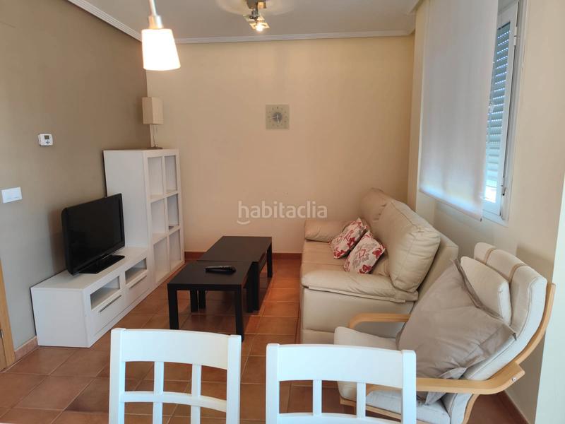 Foto 6b4fc323-615b-4765-b97a-2f057a612b65. Alquiler piso en calle margarita harrington 11 piso, plaza de garaje, trastero, piscina comunitaria en Zafra