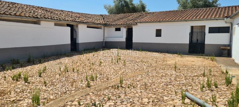 Foto d664e833-1daf-44c5-b684-38a96eb60b7b. Propriété dans calle belén 53 dans Zafra