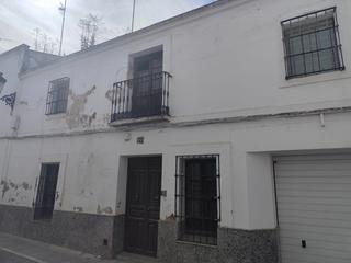 Maison à Calle cerrajeros 20. Casa para rehabilitar, 2 plantas