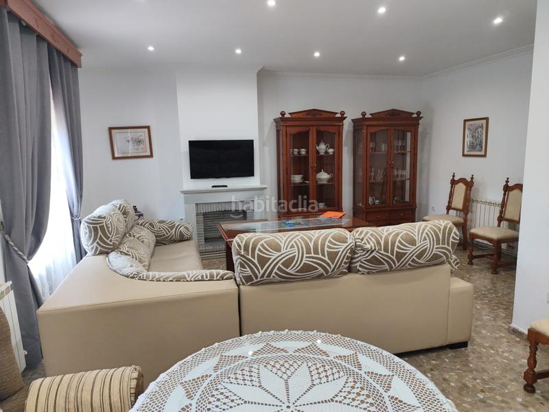 Foto 9ef05deb-ab6e-42bf-a5d1-cebfe2d88fe6. Duplex in avenida de la estación 43d in Zafra