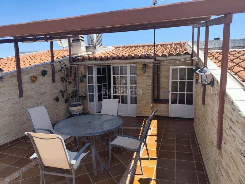 Foto f56f66d3-d1c2-4832-b074-15941c040d51. Duplex in avenida de la estación 43d in Zafra