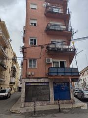 Appartement  Calle adelardo covarsí 6. Piso 3 dormitorios, salon, cocina, lavadero, baño y balcon